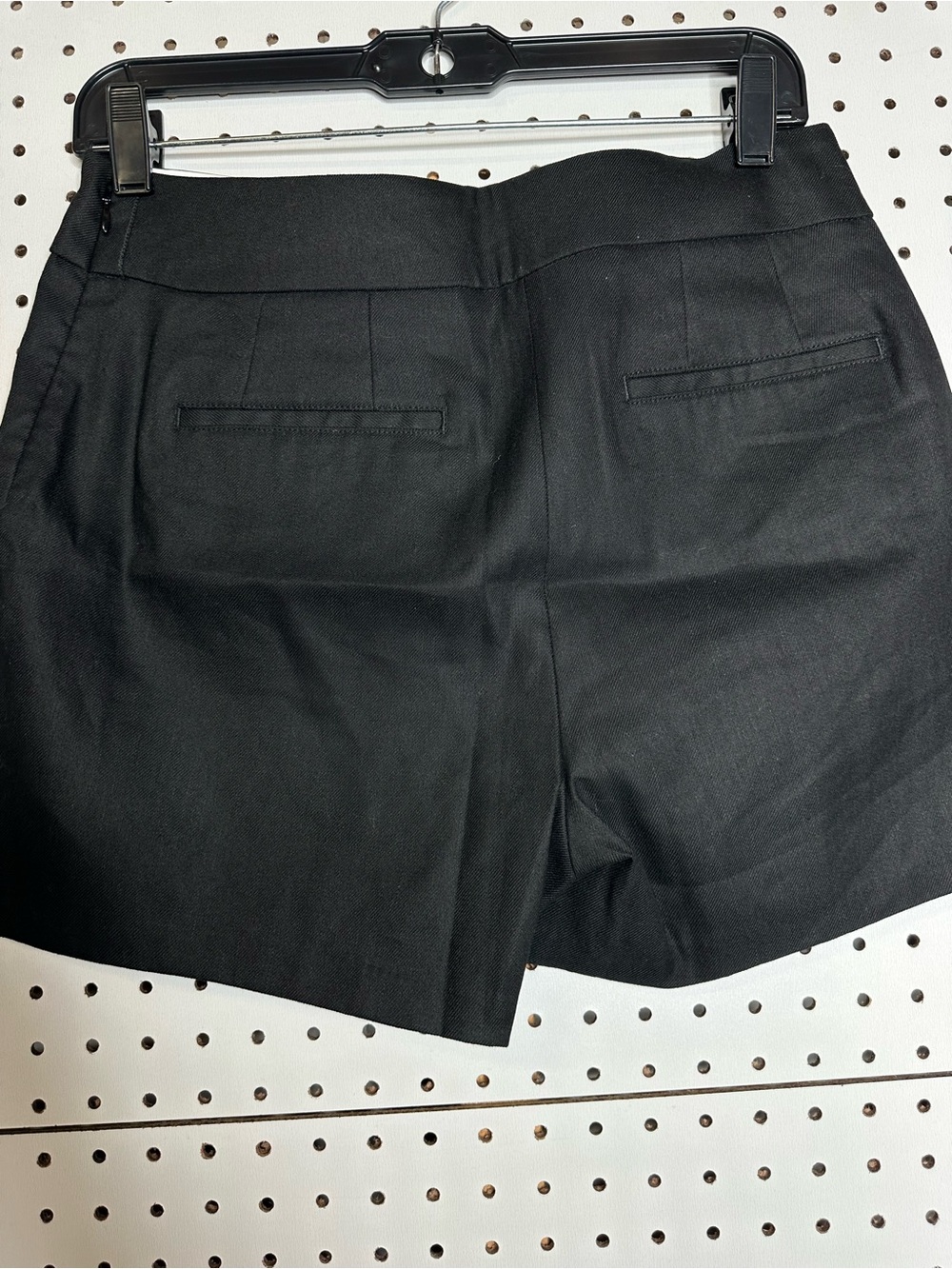 Express dressy shorts size 6 Black High-Rise Women’s Tailored Shorts - Picture 3 of 8